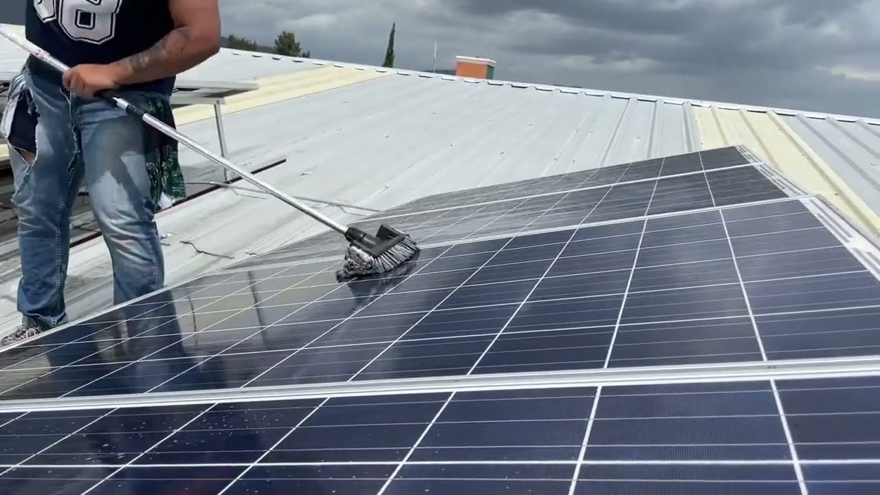Best Solution for Cleaning Solar Panels